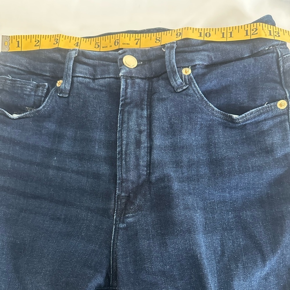 Good American Midnight High Rise Jeans - Picture 12 of 12